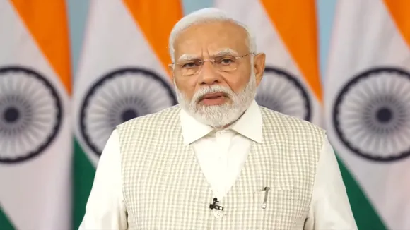 pm modi at swami narayan temple 11