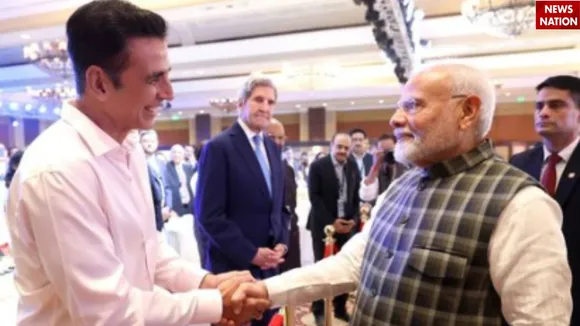 अक्षय कुमार- पीएम मोदी 