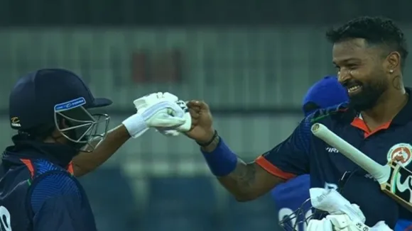 Hardik Pandya (3)