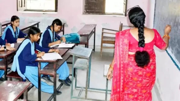 bihar female teacher
