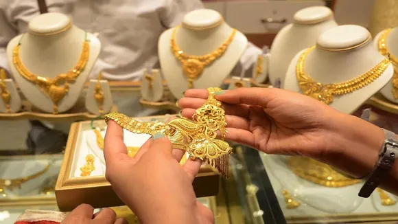 Gold price 7 December