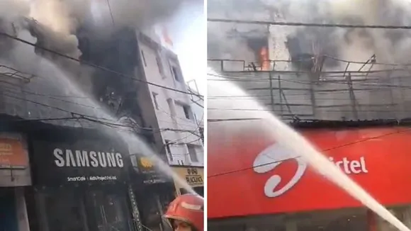 fire in rajouri garden shop