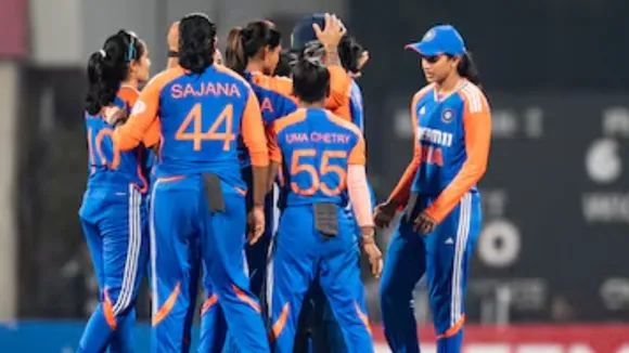 IND W vs WI W: मंधाना और घोष की तूफानी पारी के बाद राधा यादव की घातक गेंदबाजी, तीसरा टी 20 जीत भारत ने जीती सीरीज 