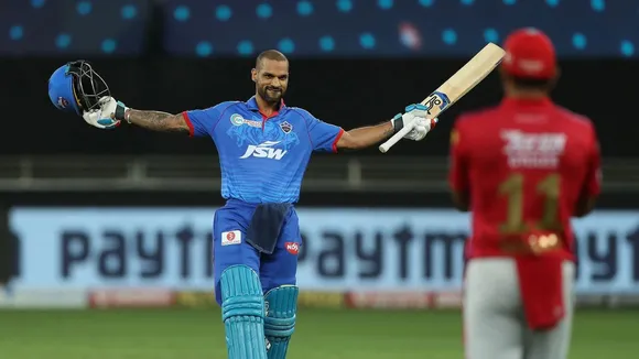These players have hit the most number of fours in IPL know who is number one