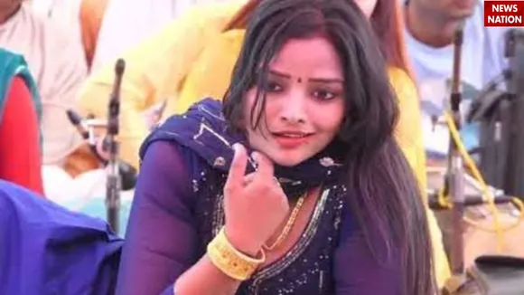 कोमल चौधरी
