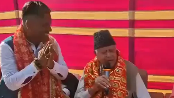 Farooq Abdullah sings Mata vaishno Devi bhajan see video 