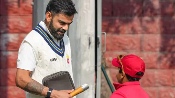 abe tune lefty bna diya isko Virat Kohli surprised seeing his friend son batting style watch