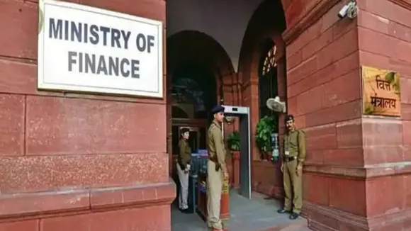 Ministry of Finance of India  Bans Chatgpt Deepseek like AI tools  