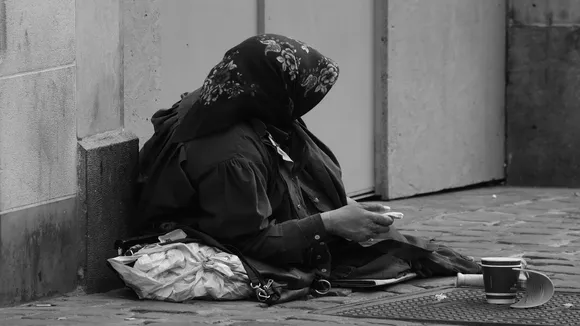 Bihar rich woman beggar