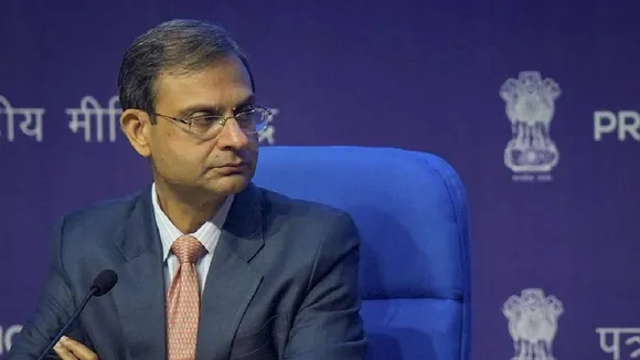 RBI Gov Sanjay Malhotra Decreases Repo Rate 6.50 percent to 6.25 Percent after Five Years