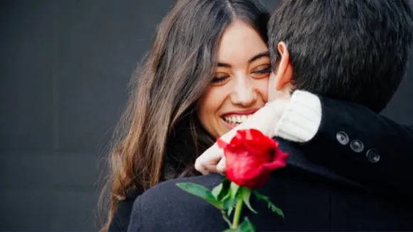 How do you keep flowers fresh longer
