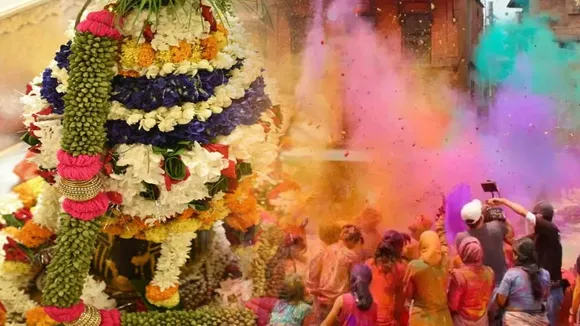 Festivals and fasts coming in the month of Falgun
