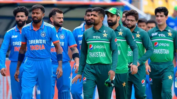 Pakistan fans do not want Pakistan Cricket Team to hug Indian Cricket team during IND vs PAK Champions Trophy 2025