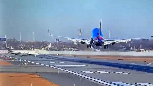 US Plane Landing Video