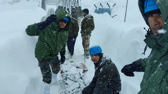 Uttarakhand Avalanche News: 