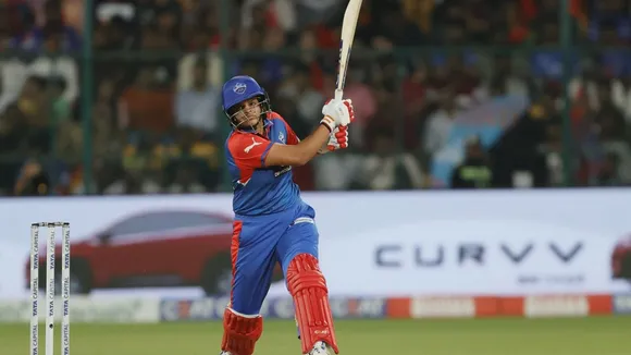 Shafali Verma's explosive inning of 80 runs reminded RCB fans of Gayle and De Villiers IPL innings