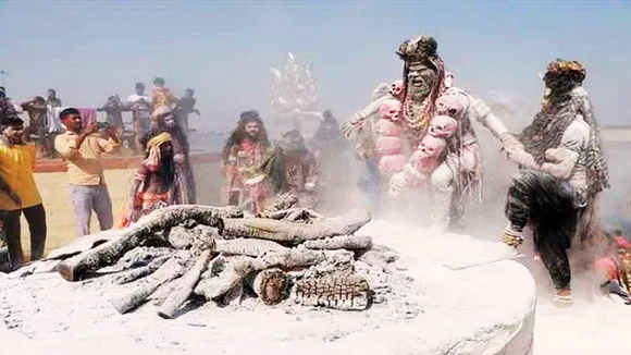 masaan holi 