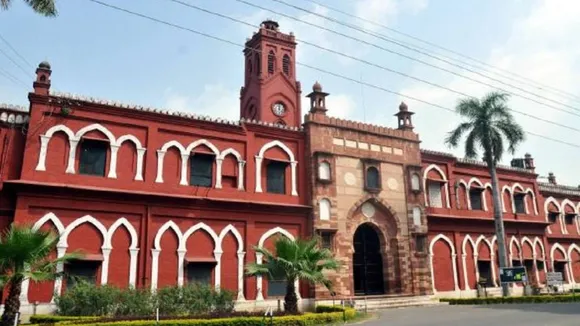 AMU Cancels Holi Milan Samaroh Permission Students questions to university