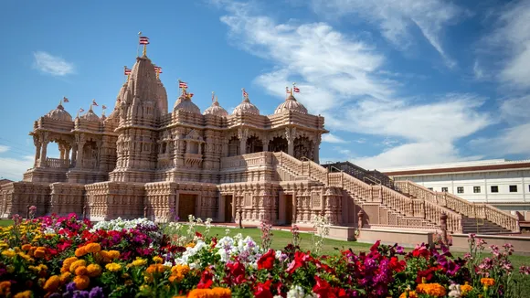 US Hindu Temple Attack in BAPS Swaminarayan temple of Calafornia 