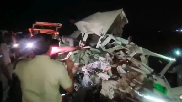 Dhar road accident
