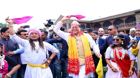 cm dhami holi