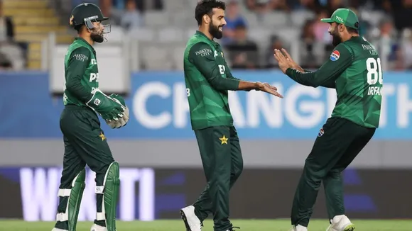 pakistan beat new zealand by 9 wickets