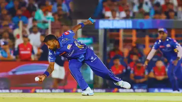 Three wickets fell in 3 balls still bowler did not register a hat-trick during gt vs mi clash