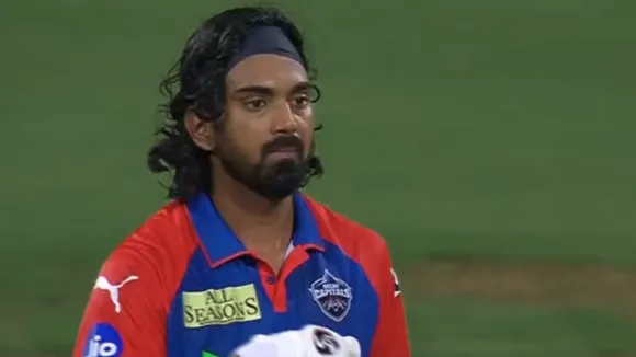 KL Rahul becomes run machine for Delhi Capitals hits Second consecutive half century RCB vs DC IPL 2025  