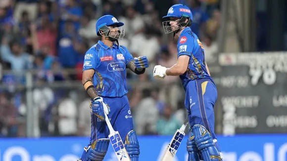 MI vs SRH IPL 2025:  Mumbai Indians beat Sunrisers Hyderabad by 4 wickets Rohit Sharma flops again