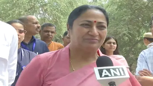 Delhi CM Rekha Gupta 17 April