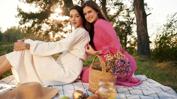 Best Picnic Outfit Ideas