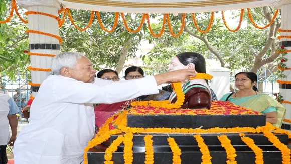 CM Nitish Kumar on his wife death anniversary