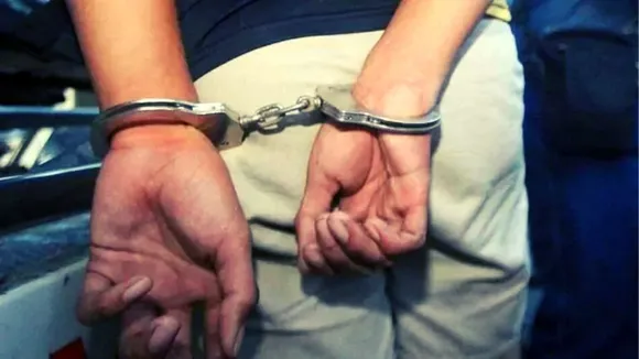 Meerut Thief ran away from police custody