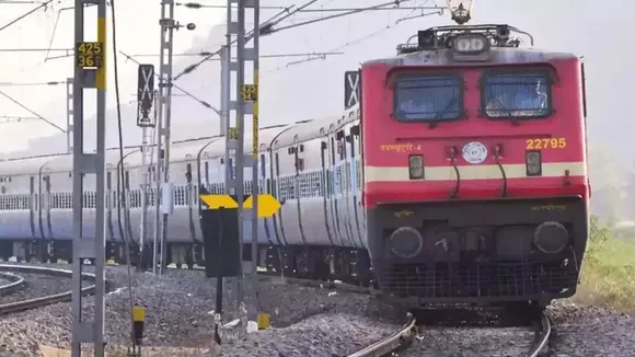 Trains will run at a speed of 160KMPH on Delhi-Mumbai and Delhi-Howrah routes