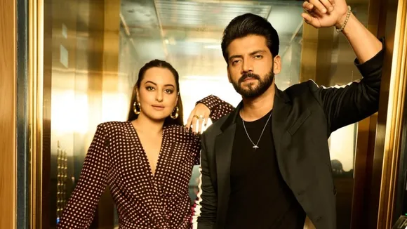 Sonakshi Sinha did this with her sleeping husband Zaheer Iqbal picture  viral