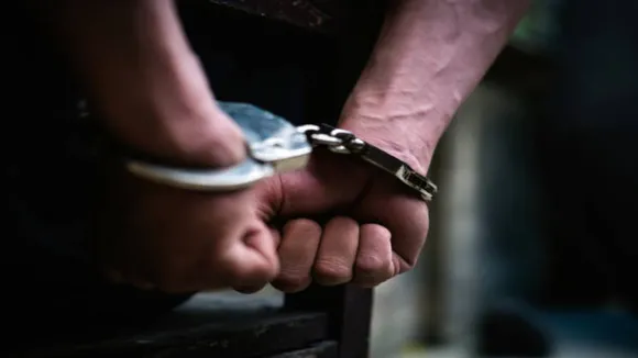 Indore two smugglers arrested