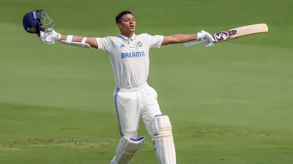 yashasvi jaiswal made century in england during ind vs eng leeds test