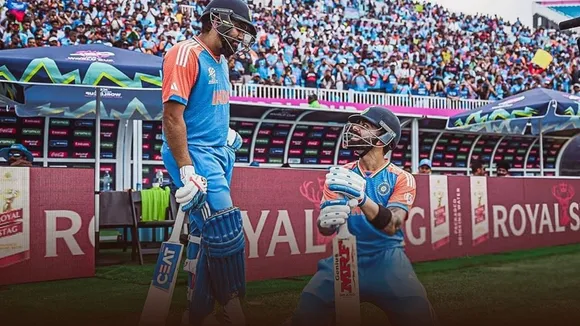 top 5 batsmen with most runs in t20i