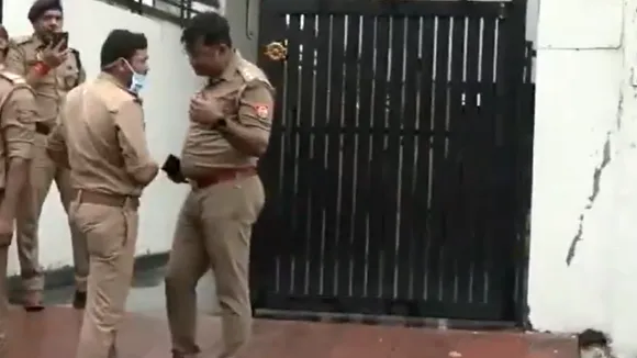 SP Leaders House arrest amid Bareilly visit