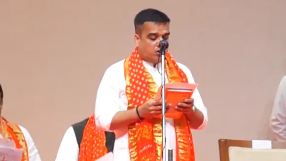 Gujarat Minister Oath Ceremony LIVE Updates