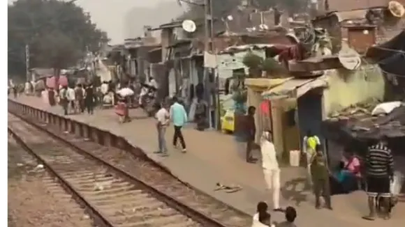 Delhi Azadpur station