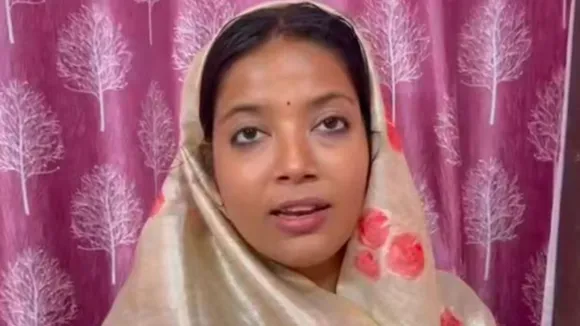 Pawan singh wife jyoti singh