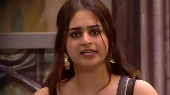 Ayesha Khan Replies to Trollers