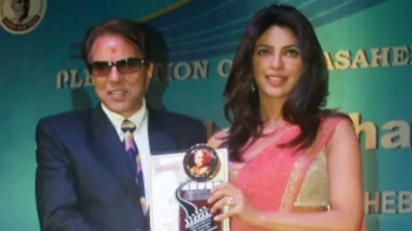 Dharmendra-Priyanka Chopra
