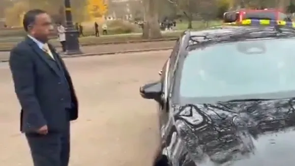 Pakistan MEA Mohsin Naqvi Car Checking by London Police