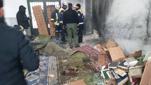 Syria Mosque Blast after Friday Prayer in Homs many killed News in hindi