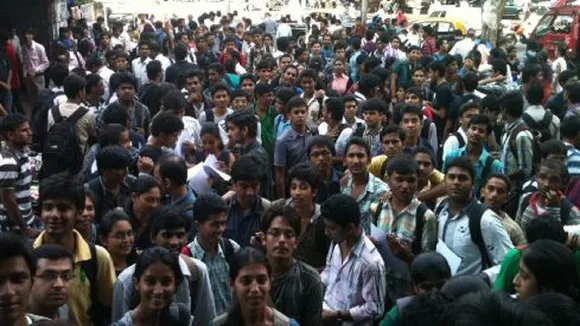 youth in line
