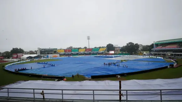ind vs ban kanpur test photo