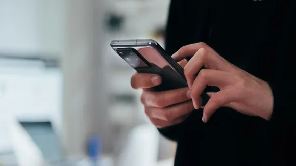 How to Change the Language on a Galaxy Phone