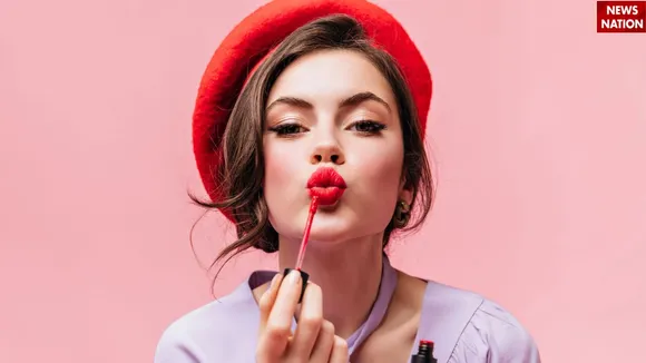 Side Effects Of Lipstick (Social Media)
